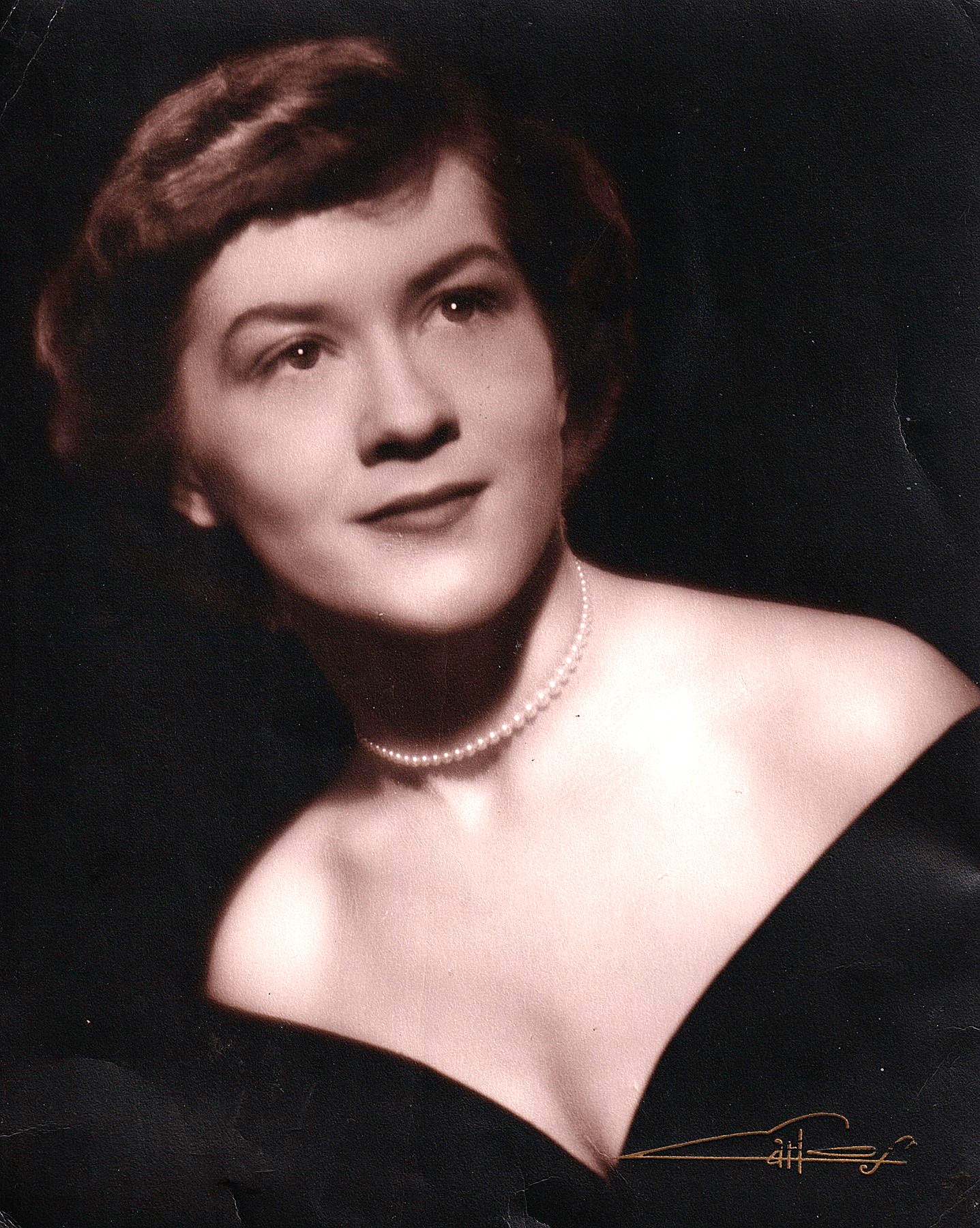 Image of Ruth Sweaney